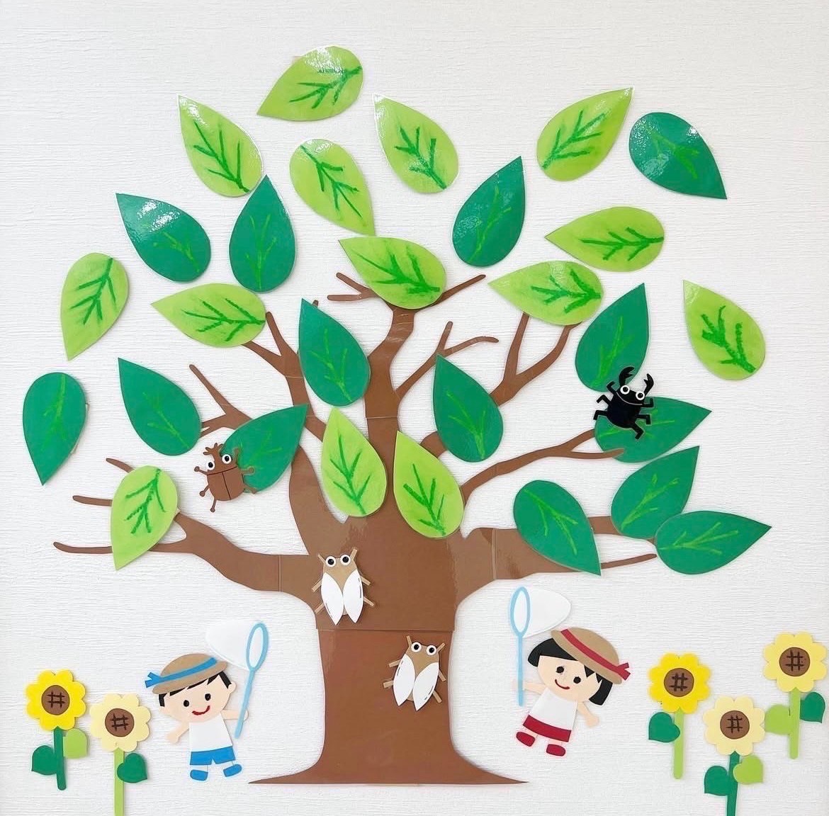 壁画飾り【セミ取り】